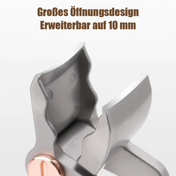 Crocodile Nail Clipper | Stornfield