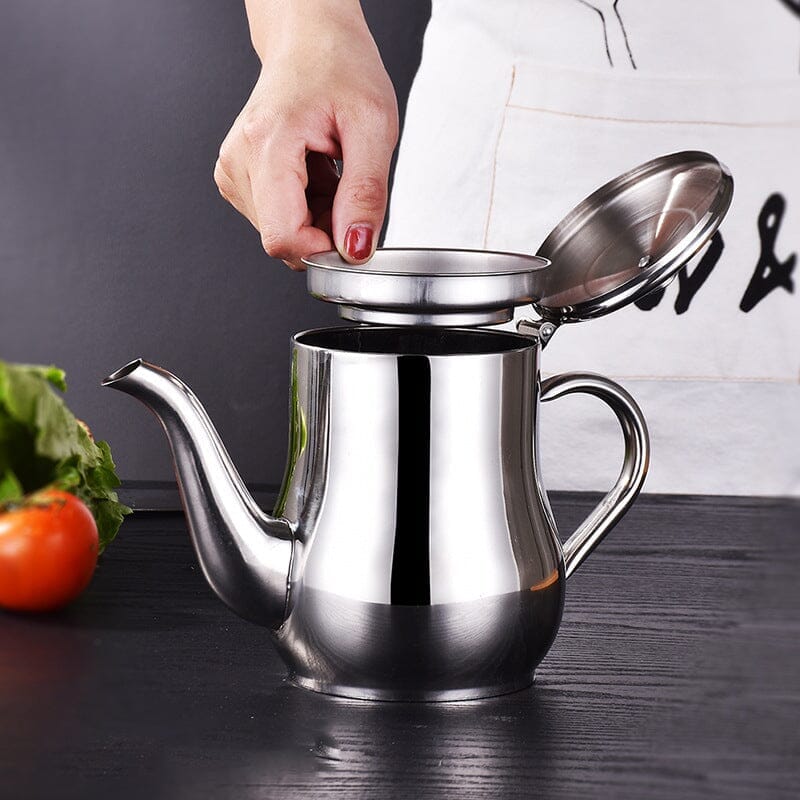Stainless Steel Oiler | Stornfield