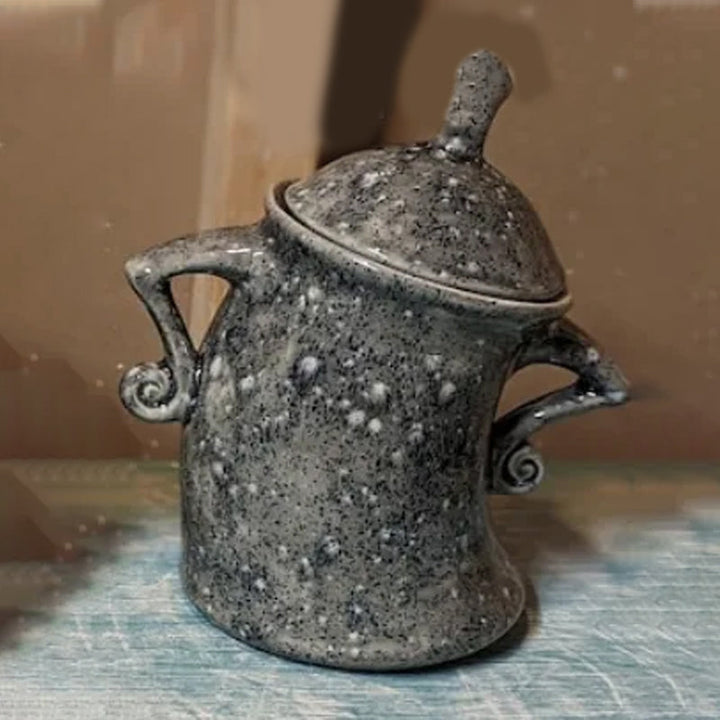 Canister with adjustment | Stornfield