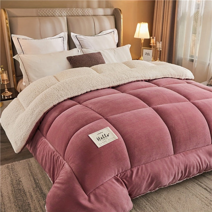 Three-layer, cuddly comfort blanket for cold nights – extra warm and soft | Stornfield