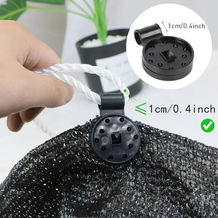 GardenGrip Pro Clips — Never again wobbly nets thanks to secure hold in any weather! | Stornfield