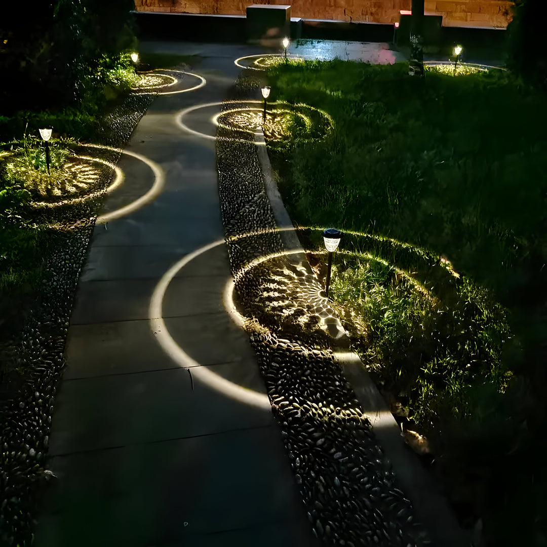 SunSphere Light - High-quality 4-piece solar garden lights | Stornfield