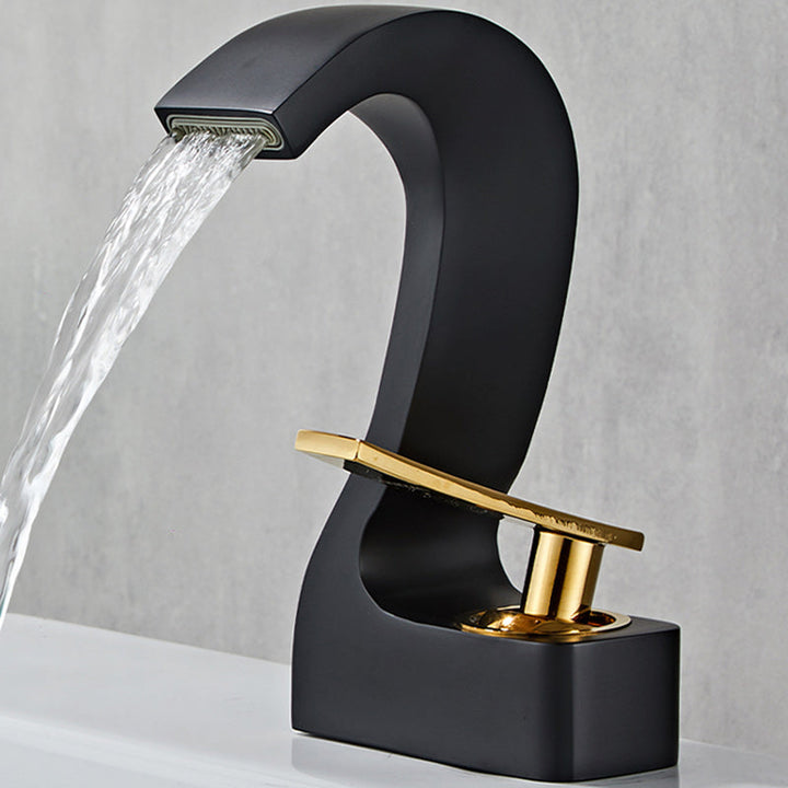 Stornfield | Modern Single-Lever Basin Faucet Bathroom Brass Central Faucet