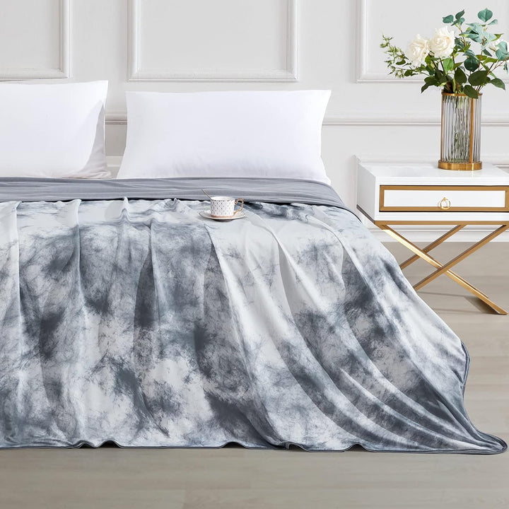 Tie-Dye Cooling Blanket – Q-Max > 0.5, Double-Sided & Stylish Color Gray | Stornfield