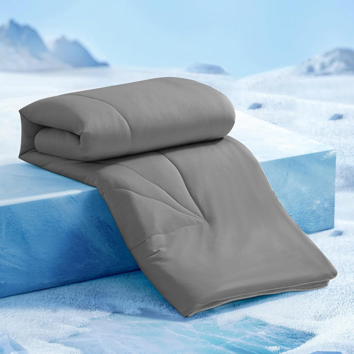 Ultra Soft Cloudy 3D Cooling Comforter  Extreme Q Max 0.5-Gray | Stornfield