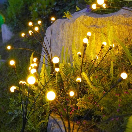 Solar-powered wireless garden lights with efficient battery | Stornfield
