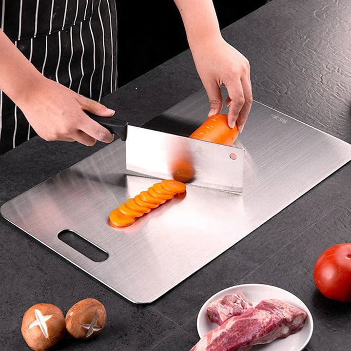 SteelGuard Cut — No more fear of bacteria while cutting, for carefree and safe kitchen moments | Stornfield