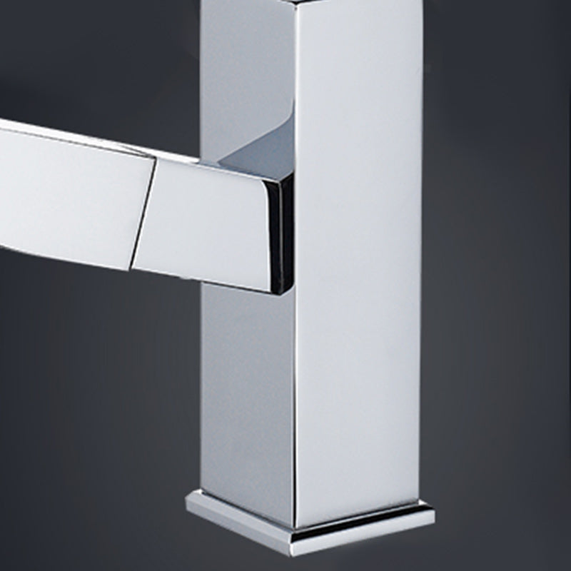 Stornfield | Modern Pull-Out Single Handle Basin Faucet