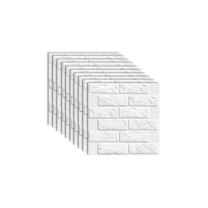 Stornfield | 3D Embossed Plastic Mud Flaps with Rain Gear