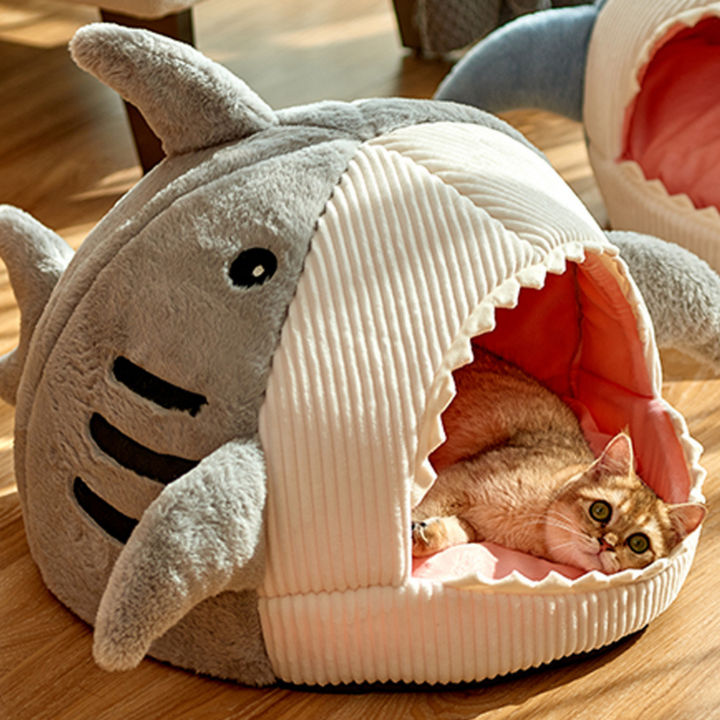 Portable Cat Cave with Warm Cushion - CozyCave | Stornfield