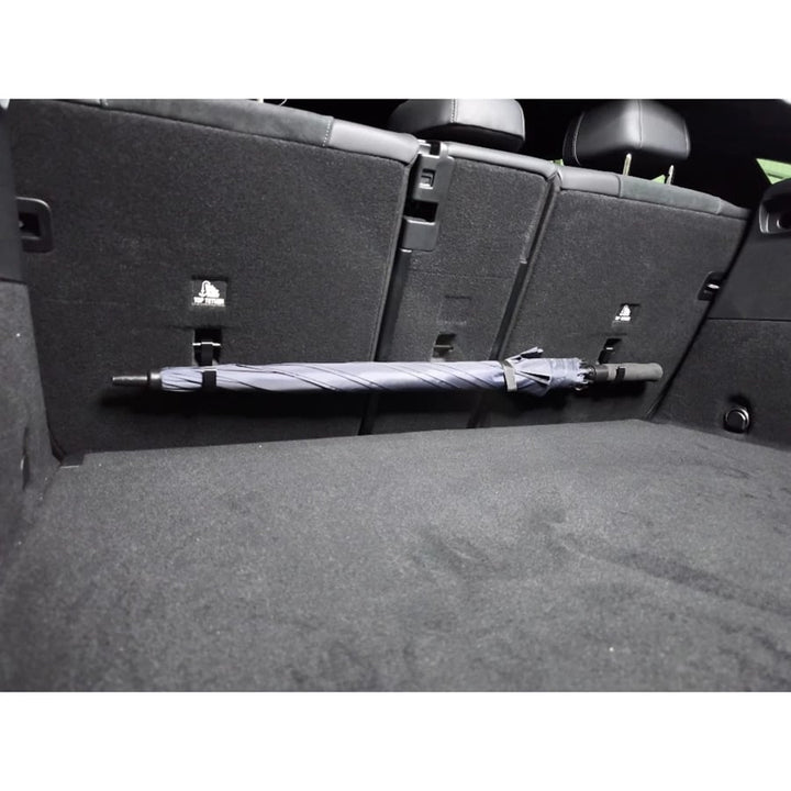 StormGrip — No more chaos in the car: Perfect order and dry feet at the touch of a button! | Stornfield