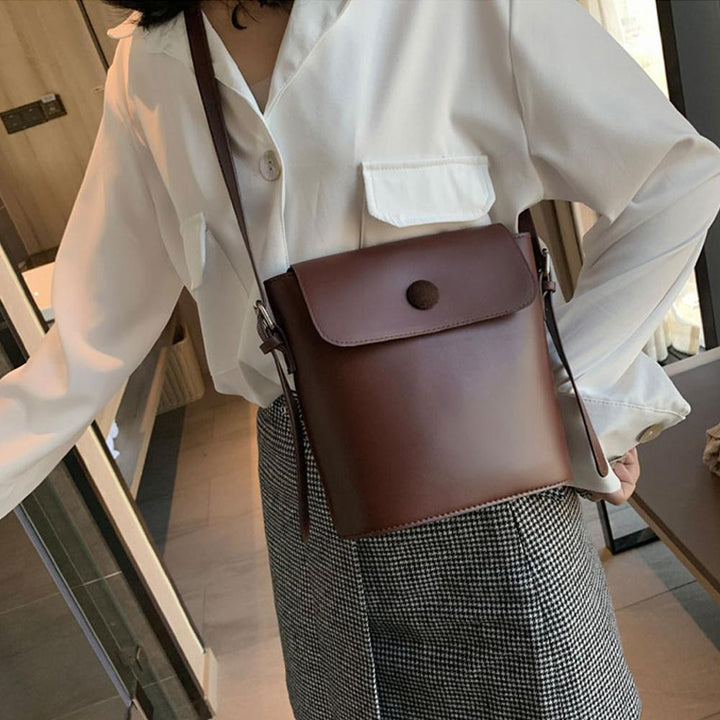 Drawstring bag made of PU | Stornfield