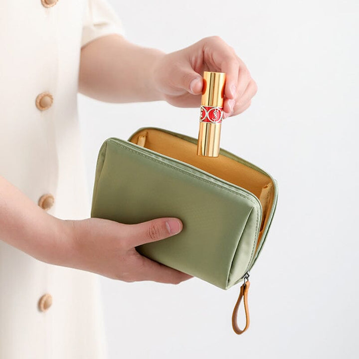 Travel Makeup Pouch for Women | Stornfield