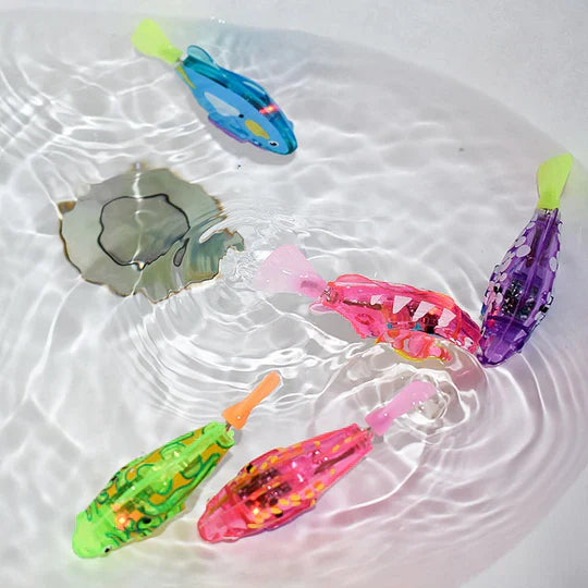 Electronic swimming fish with LED light Stornfield