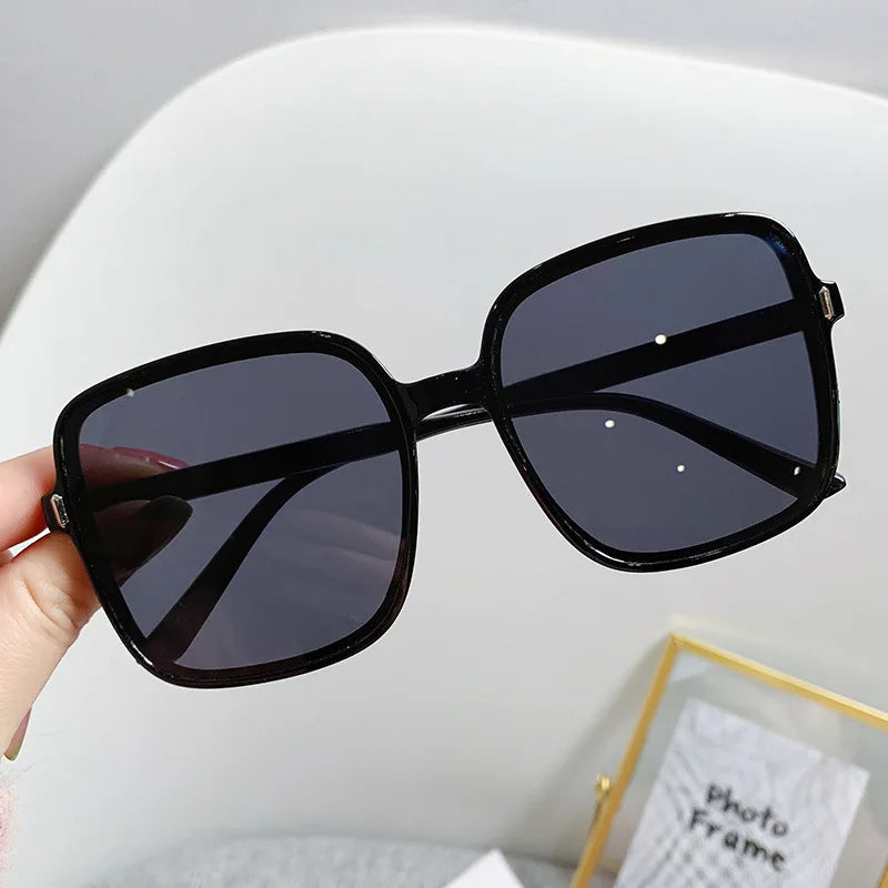Sheena Sunglasses | Oversized & Classic | Stornfield