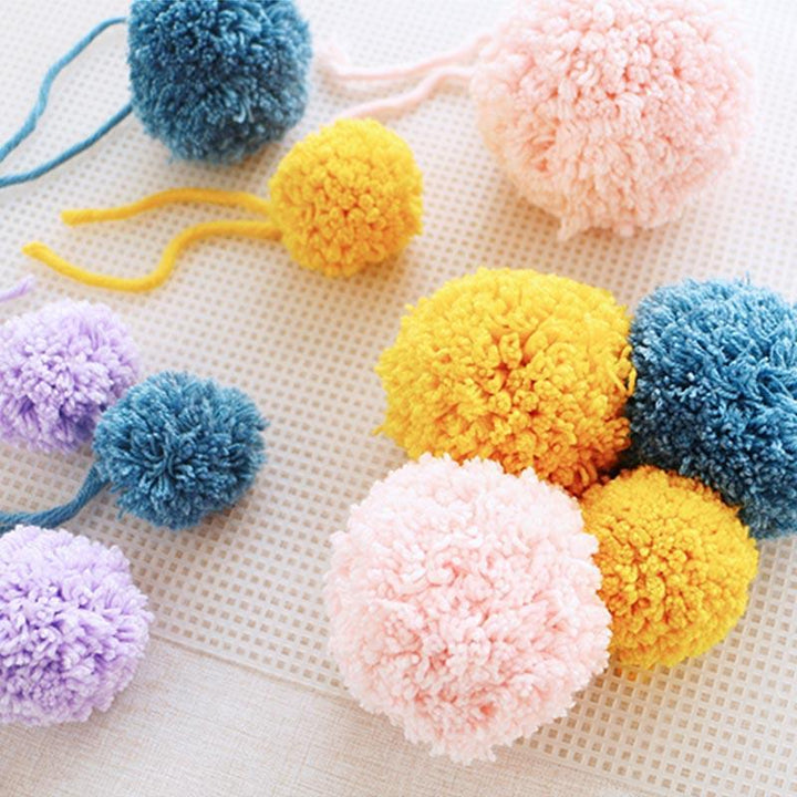 Pom-Pom Maker Craft Kit | Stornfield