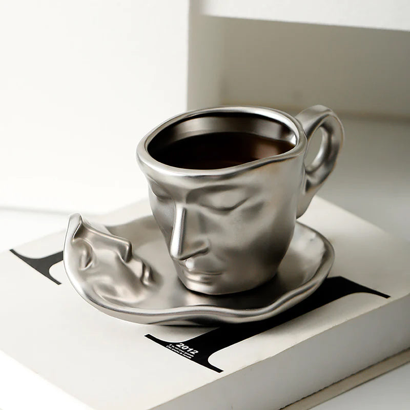 Stornfield | Kyssnades Face ceramic mug