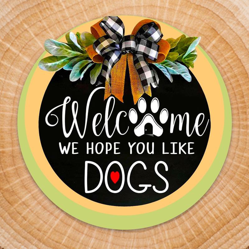 Wooden Welcome Panel on Animals | Stornfield