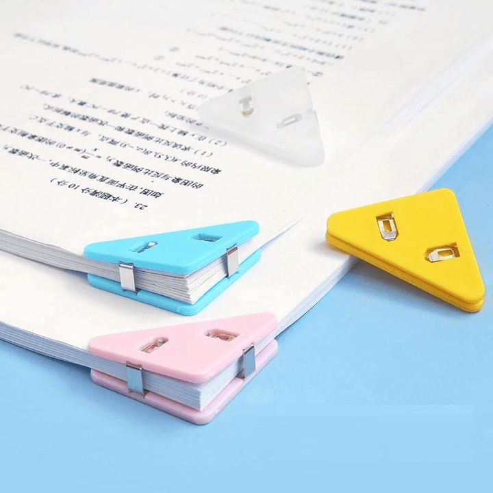Triangle Corner Data Clip | Stornfield