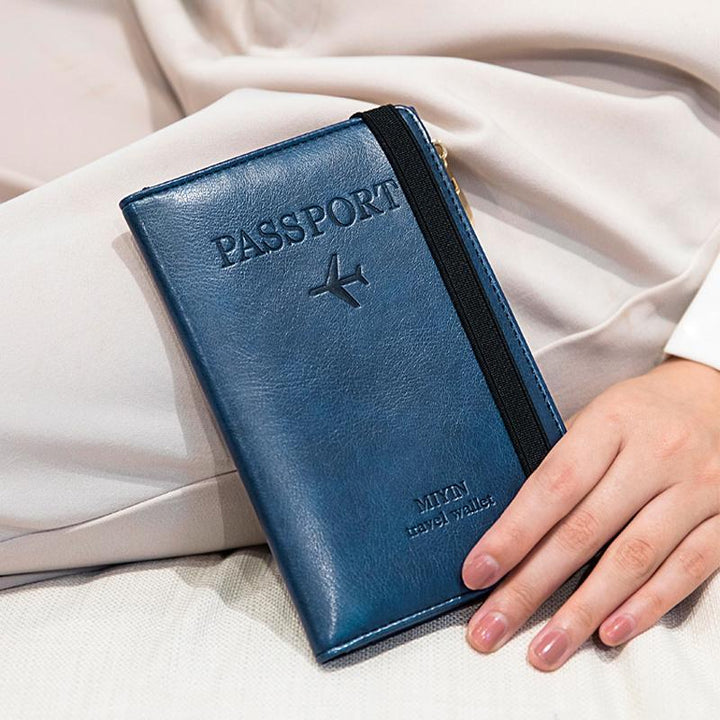 Men's Leather Passport Wallet with RFID Blocking | Stornfield