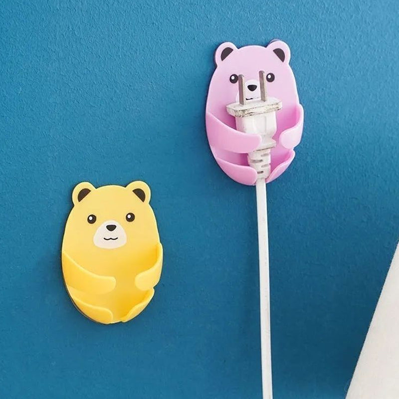Starker Cartoon Bear Hook | Stornfield