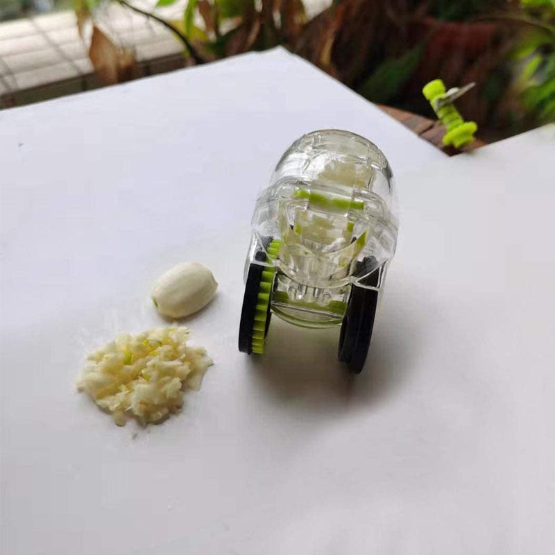 Roller Garlic Press | Stornfield