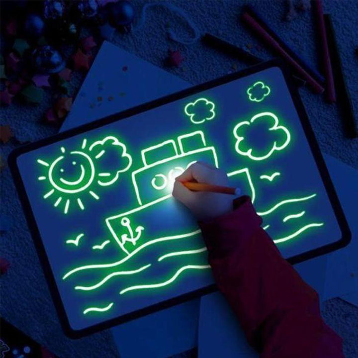 Interesting Drawing Tablet with Light in the Dark | Stornfield