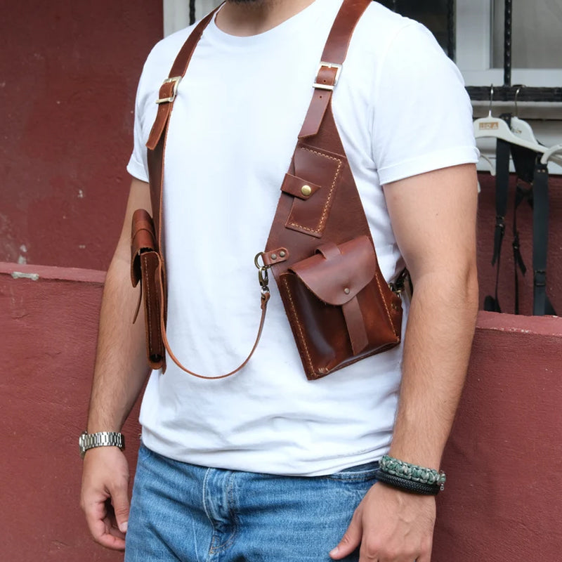 Medieval Steampunk shoulder bag with retro strap | Stornfield