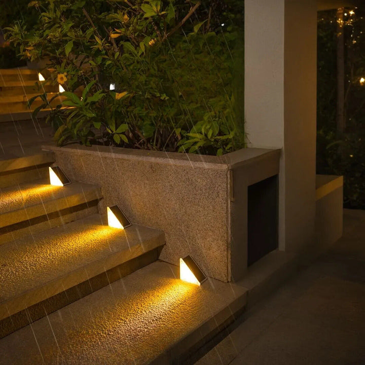 Solar-Powered Stair Lighting - SoluStep | Stornfield