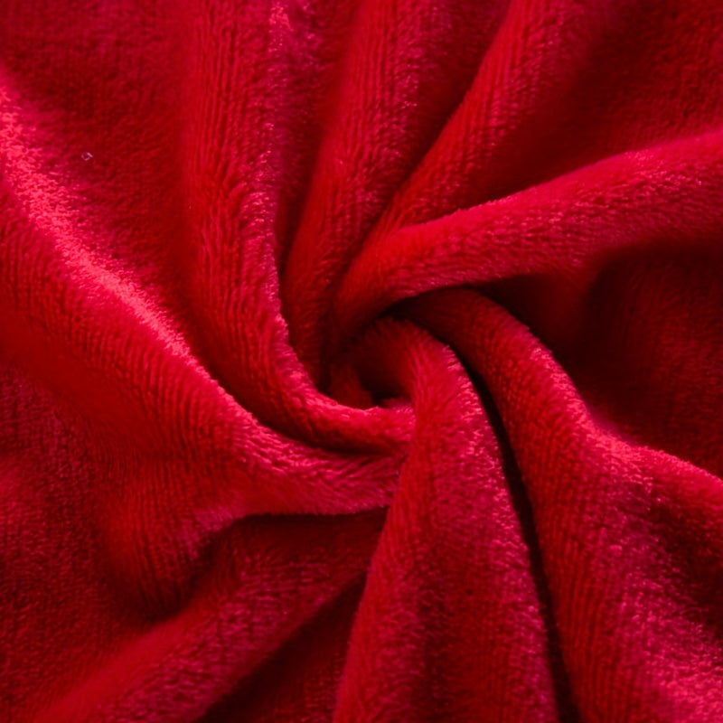 Cozy red flannel blanket – luxury and cozy warmth for comfortable nights | Stornfield