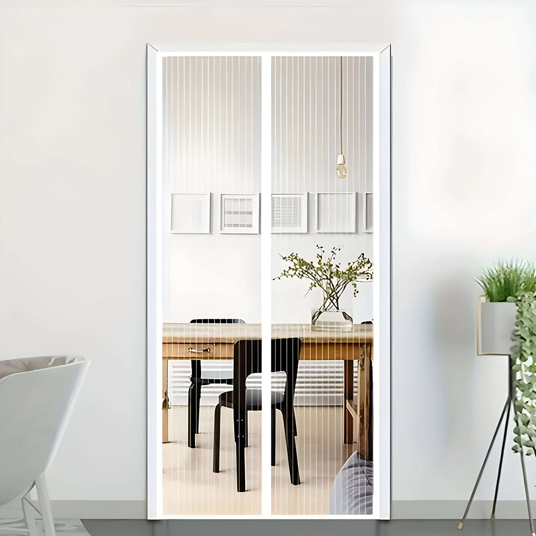 Self-closing Magnetic Insect Screen with Pet-friendly Opening | Stornfield