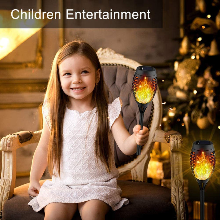 Stornfield | 8-Pack : Lampe torche solaire avec flamme vacillante