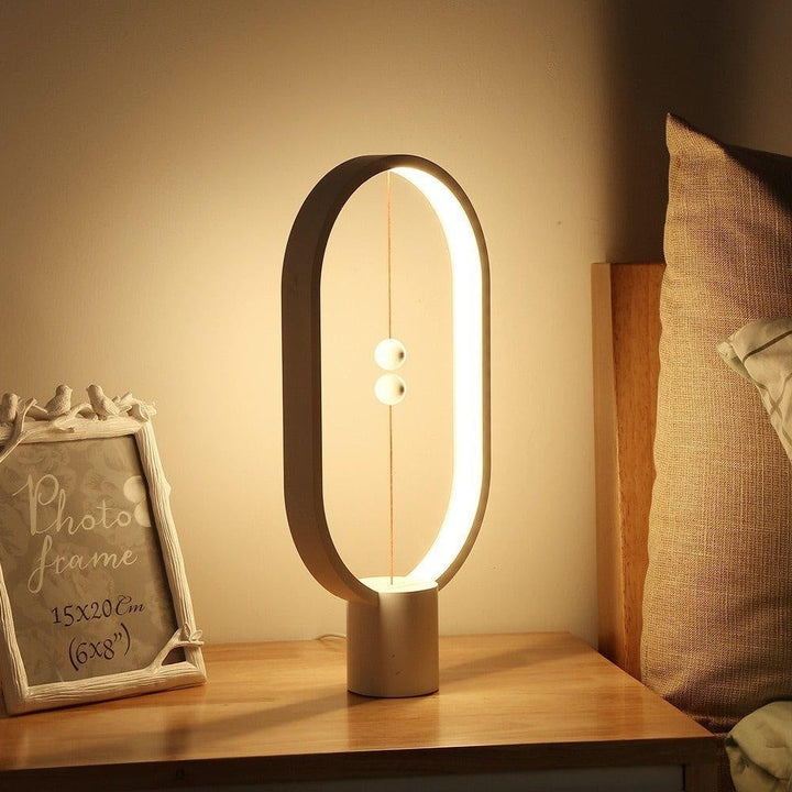 Heng Balance Lamp | Stornfield