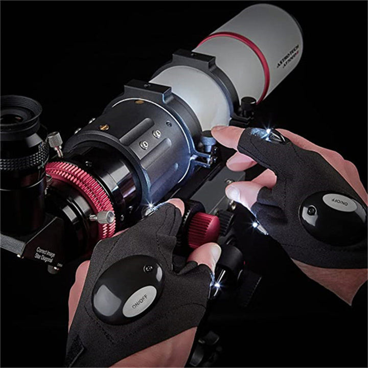 Comfortable LED gloves with waterproof lights | Stornfield