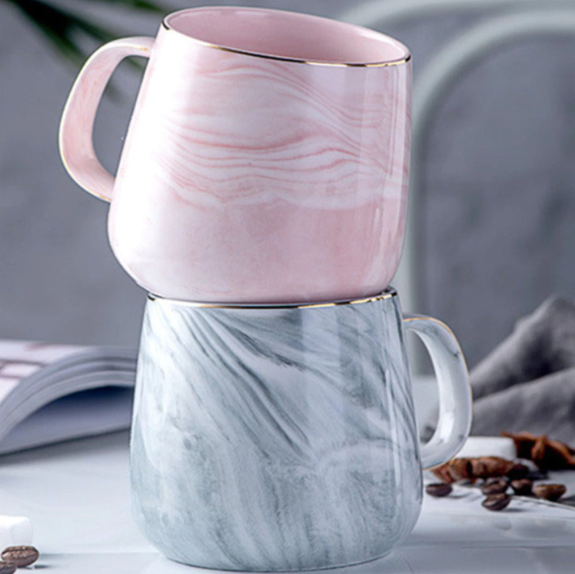 Elegant Marble Ceramic Mug with Golden Accents for Daily Use | Stornfield