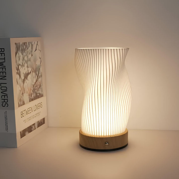 Chicwave dimmable USB lamp Stornfield