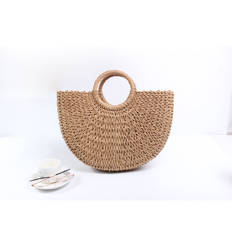 Generous basket bag with charming round handle Stornfield