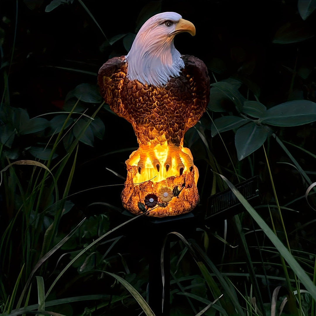 SolarGlow Eagle - Stylish Solar Lamp for Garden Lighting | Stornfield