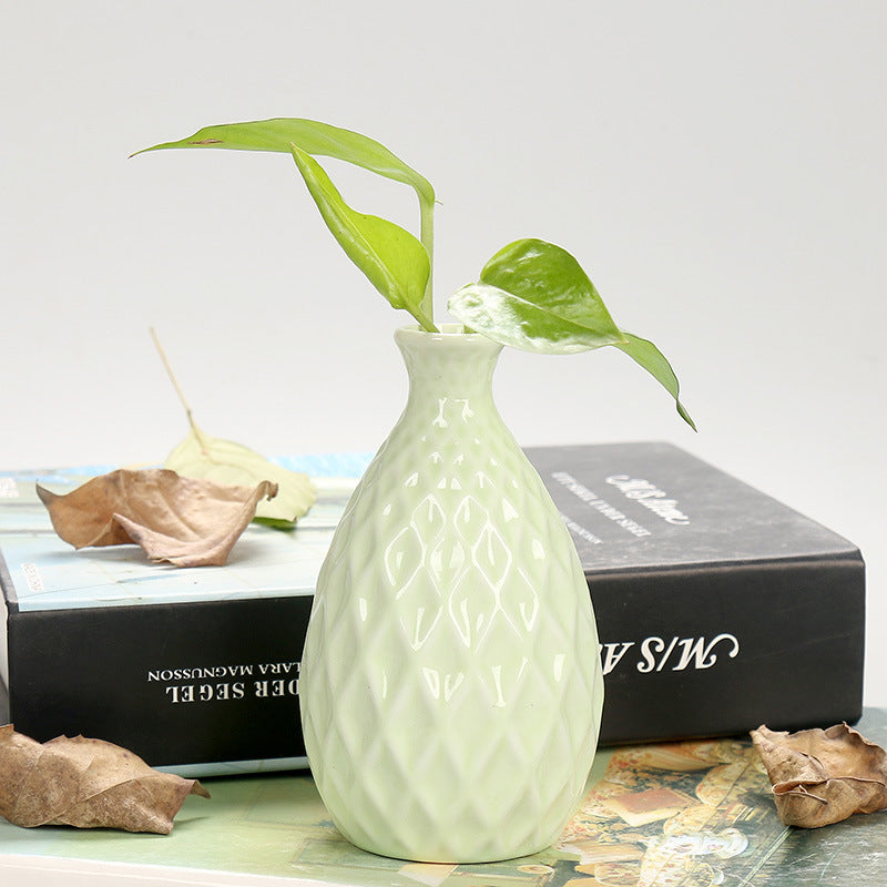 Decorative Textured Ceramic Flower Vase Stornfeild