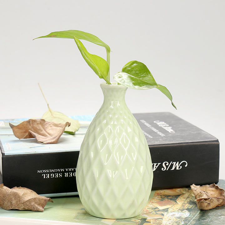 Decorative Textured Ceramic Flower Vase Stornfeild