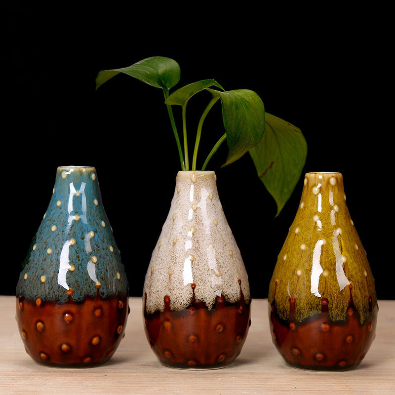 Artistic Ceramic Bud Vase Stornfeild