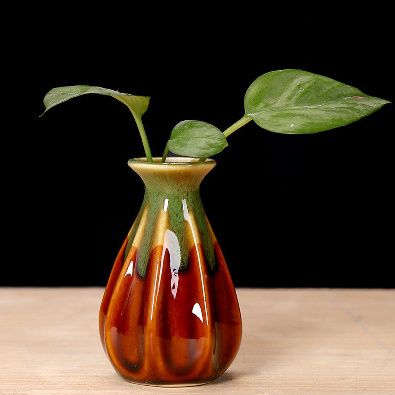 Elegant Handcrafted Ceramic Flower Vase Stornfeild