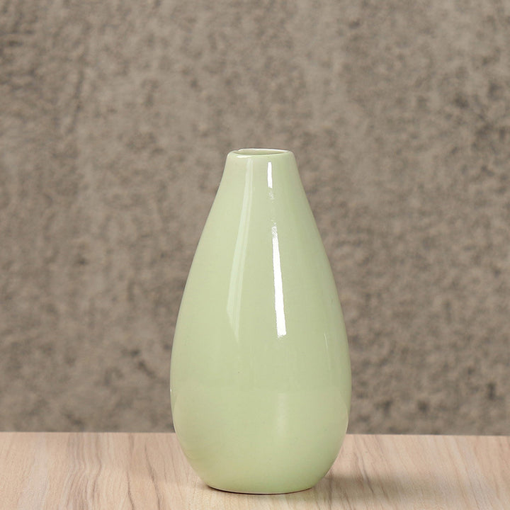 Elegant Ceramic Teardrop Vase Stornfeild