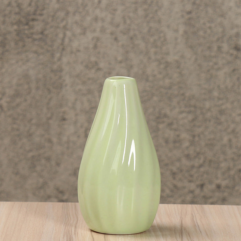 Elegant Ceramic Teardrop Vase Stornfeild