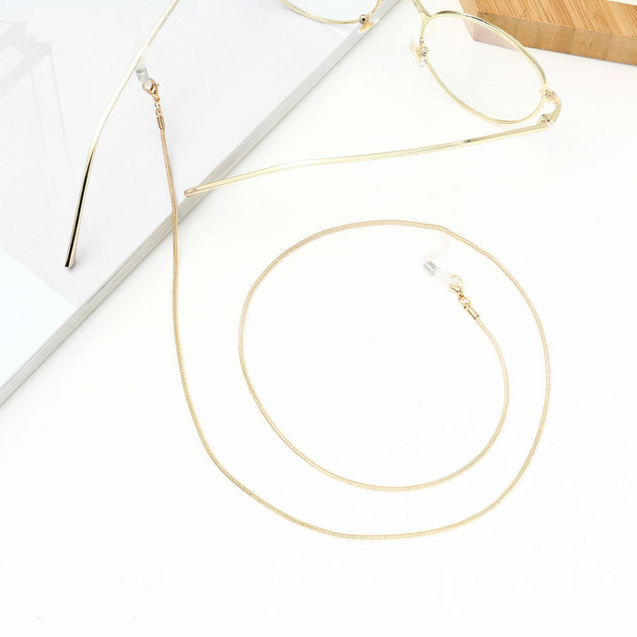 Minimalist Eyewear Chain Stornfield