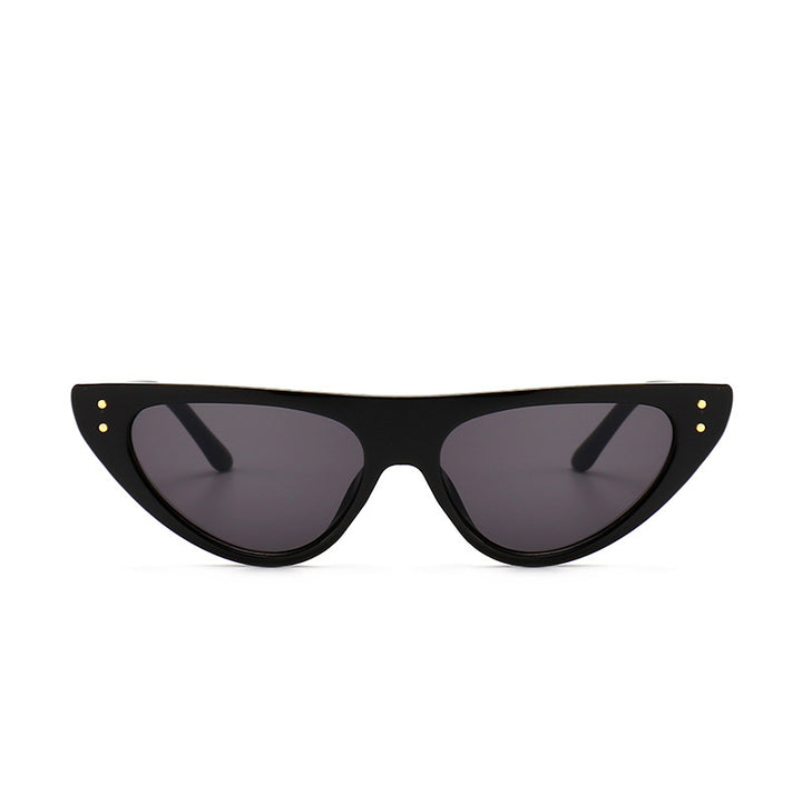 Chic Cat-Eye Sunglasses with Elevated Design Stornfield