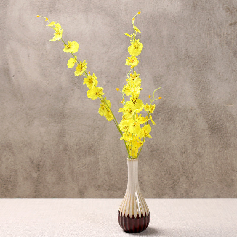 Elegant Flower Arrangement Vase Stornfeild