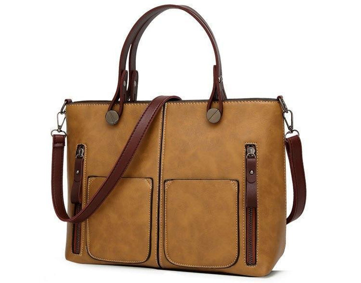 Cera - Vintage handbag with double front pocket | Stornfield