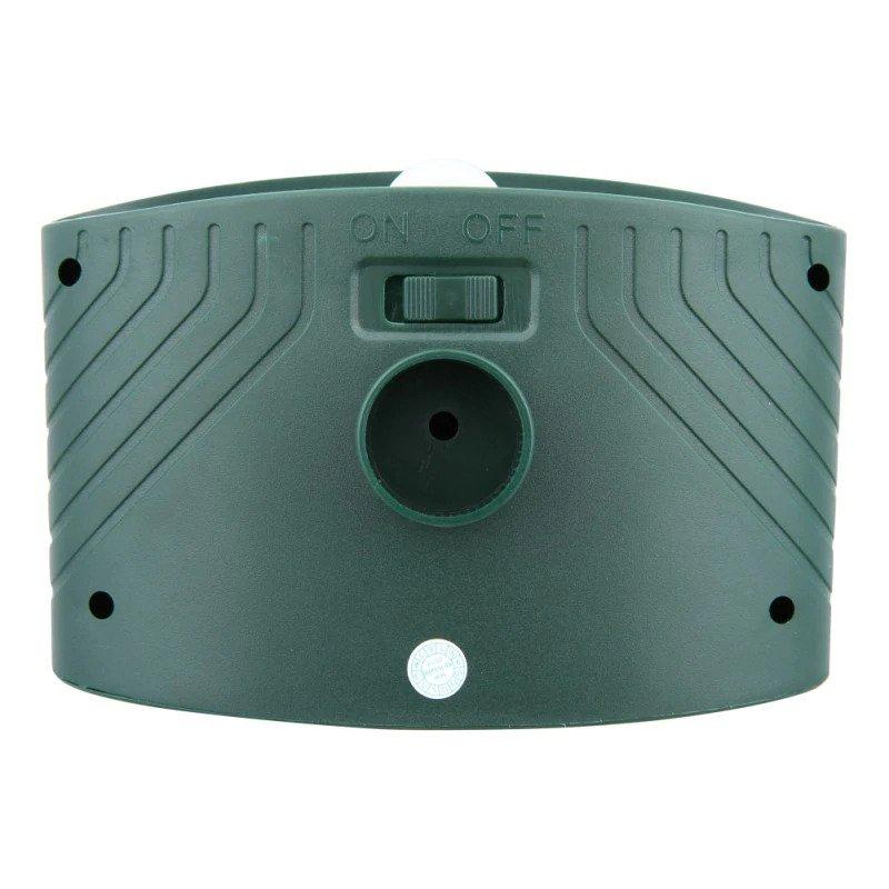 Stornfield | Deer Repellent - Solar Powered - Deer-free in 48 hours.
