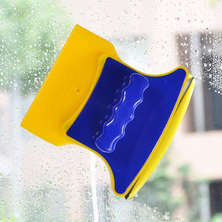Double-Sided Magnetic Window Cleaning Tool | Stornfield